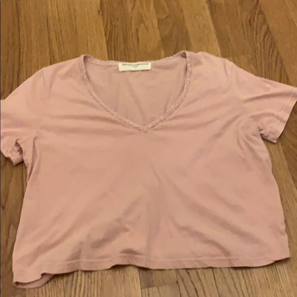 Urban Outfitters (project social tee)